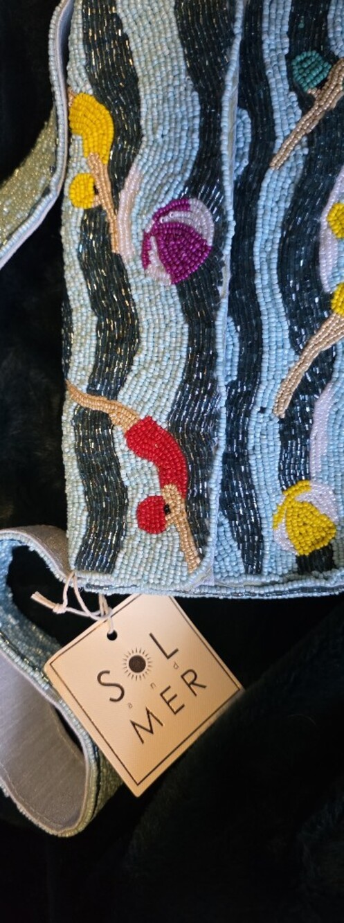 Playful Beaded Swimmers Shoulder Bag in Multi-Color W/Matching Coin Purse Set. - Picture 7 of 10